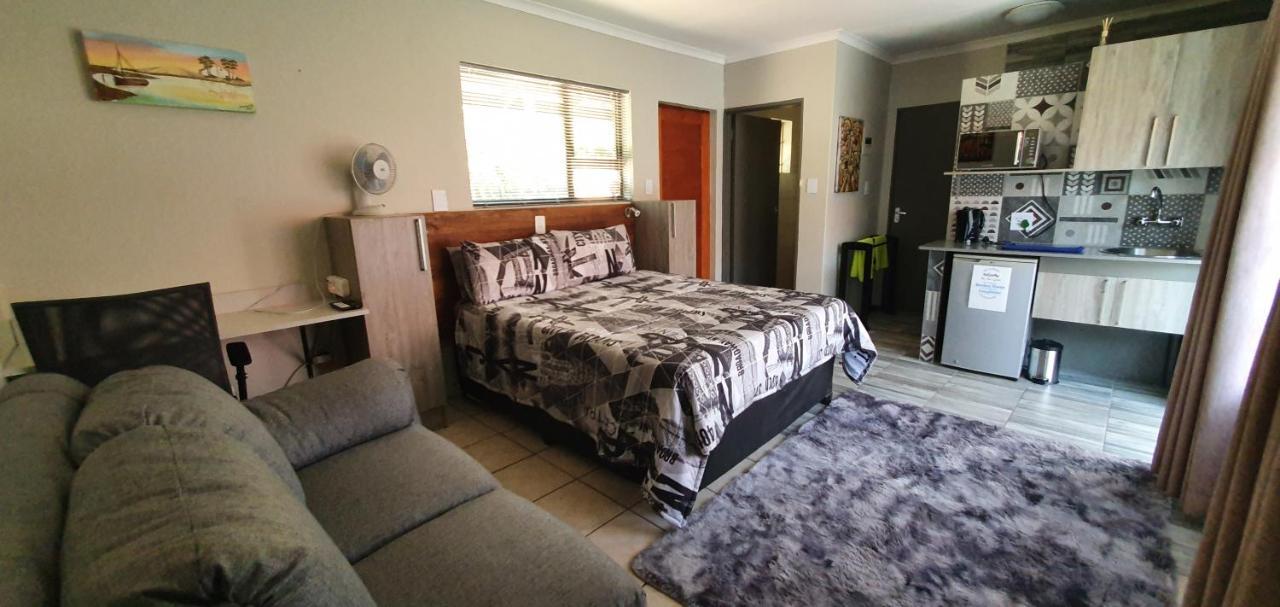 Meadows Guesthouse Germiston Zewnętrze zdjęcie
