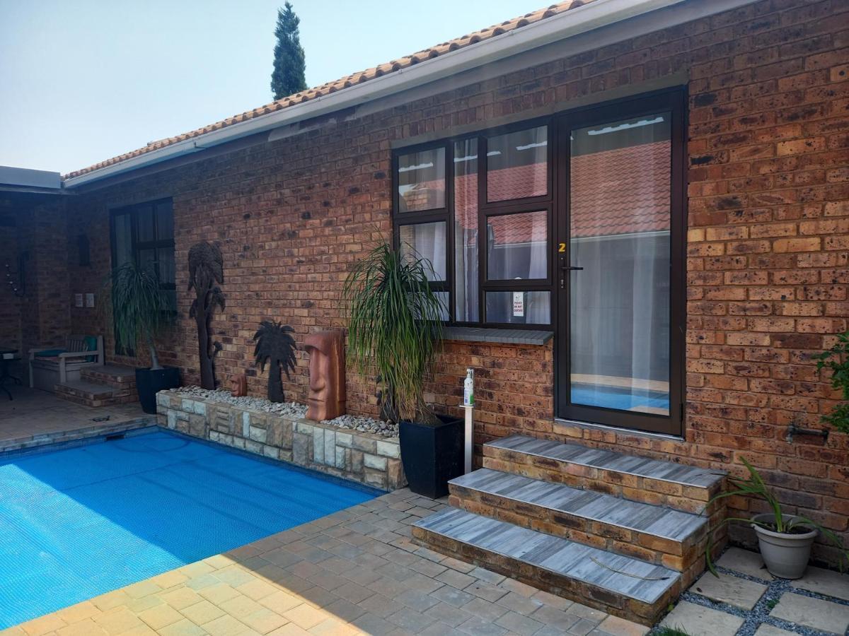 Meadows Guesthouse Germiston Zewnętrze zdjęcie